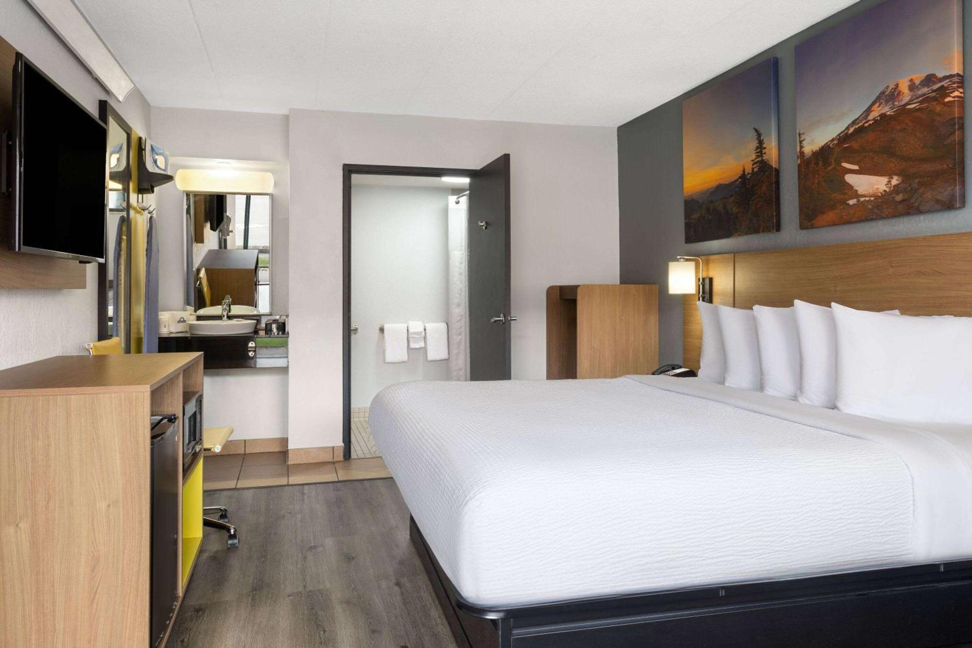 Days Inn By Wyndham Columbus Worthington Zewnętrze zdjęcie